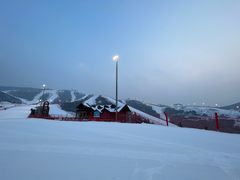 -富龙滑雪场