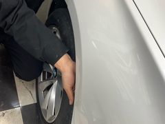 -鲨鱼皮汽车凹陷玻璃修复(静安店)