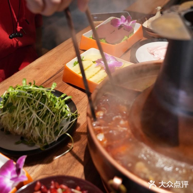 铜锅里🈶故事，涮出的是地道京味儿~