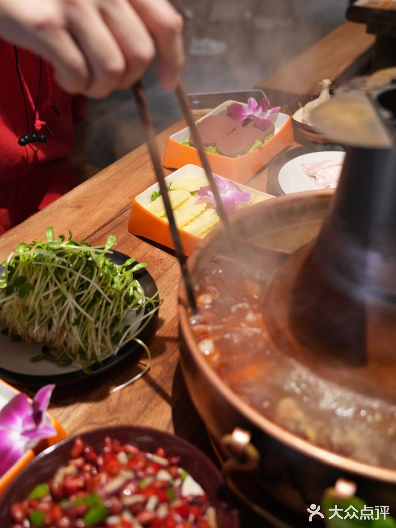 铜锅里🈶故事,涮出的是地道京味儿~