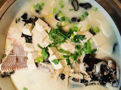 -姜君·千岛湖鱼头馆(浦东大道店)