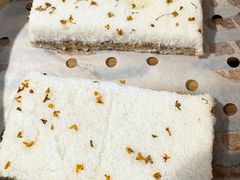 童年小米糕-姑苏家宴·苏帮菜·松鼠桂鱼(苏州总店)