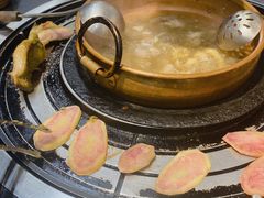 -阿山卓·野生菌火锅·纳西火塘烤肉