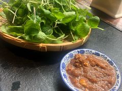 -大匠工房古船木艺术餐厅·猪肚鸡专门店(长白仙岛店)