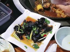 -人民公社铁锅炖·东北菜(卫国道店)