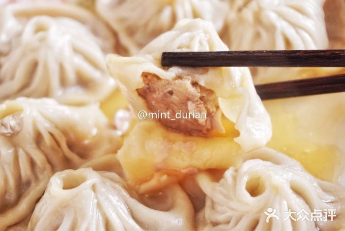 王家沙点心店(南京西路总店)蟹粉小笼图片