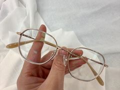 -罗伯特眼镜·蔡司官方授权(罗湖国贸店)