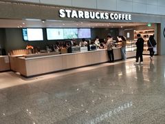 -星巴克(浦东机场T2到达店)