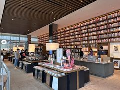 -茑屋书店(天目里店)