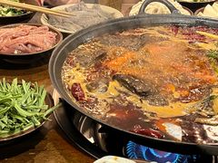 -黄潇洒老火锅(九眼桥宏济巷店)