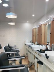 -韦恩先生Barbershop英式男士理发馆
