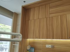 -上海仁爱医院口腔科 · 种植