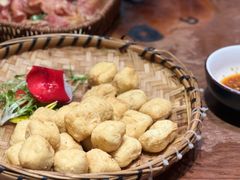 -老滇山寨•云南特色菜•地方菜•民族风情歌舞表演(金碧店)