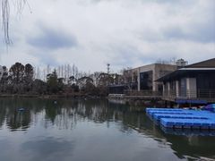 -上海怡沁园度假酒店