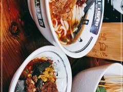 -黑白电视长沙小吃(美林M·LIVE天地东座店)