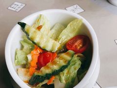 -穹六人间 people 6(岳阳路店)