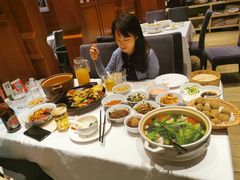 -黔蘑菇四季餐厅(观山湖店)