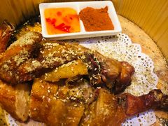 -临界音乐酒馆·小龙虾·江湖菜(华熙LIVE·鱼洞店)
