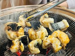 -围炉肉舍•炭烤活鳗•丹东海鲜烤肉(步行街店)