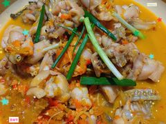 -姚姚酸菜鱼·金戈戈香港豉油鸡(喜荟城联名店)