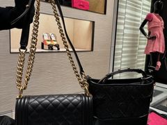 -CHANEL(恒隆广场店)