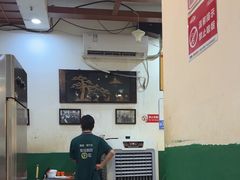 -堂瓦里·33年传统赣菜(第一街区店)