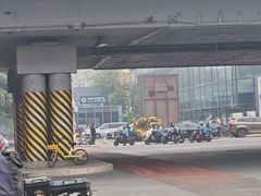 -花园桥(地铁站)