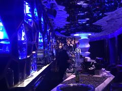 -OZONE 顶楼酒吧(香港丽思卡尔顿酒店)