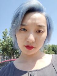 -虫二·专注健康烫染沙龙