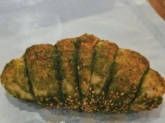 -焙丽拾光(麦凯乐直营店)