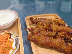馕坑肉-乡村馕坑肉·烧烤·新疆菜·本地人更爱吃(阿勒泰首店)