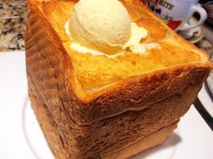 蜂蜜厚多士-查厘士(怀旧点心乐坊店)
