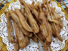 竹签猪颈肉-祈胜邨•顺德鱼生•顺德菜(容桂店)