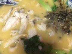 -明呈黄鱼面馆(斜土路店)