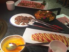 -嘿嘟嘟·肋条烧肉放题(爱融荟城店)