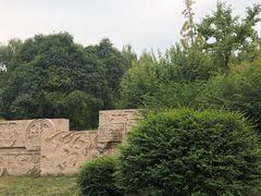 -鹦鹉寺公园