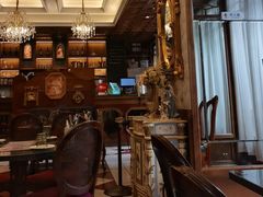 -秘密旅行Bonjour(黑金冠 江南西店)