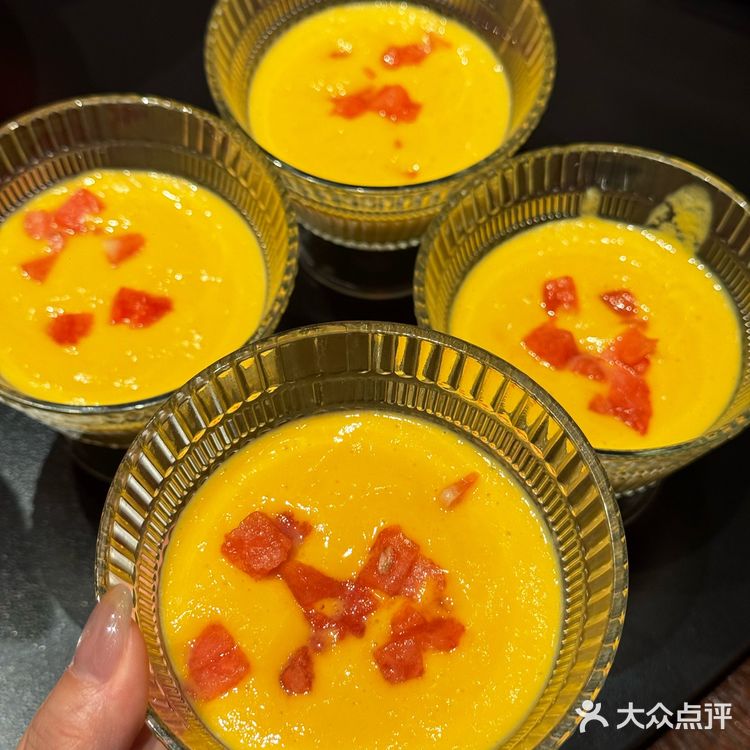 必点徽菜三绝:臭鳜鱼——闻着臭吃着香!