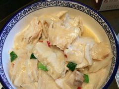 -巴陵全鱼席(湖南老字号汴河街店 )