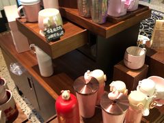 零售区-星巴克臻选(广州沙面店)