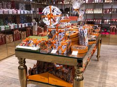 -VENCHI 闻绮(北京国贸商城店)