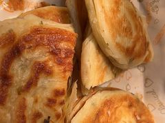 -金滏山烤肉·海鲜·火锅自助餐厅(襄阳万达店)