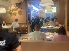 -爱你您·自家鱼塘·活水喷泉鱼火锅(八里店)