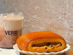 -VERIE BAKEHOUSE