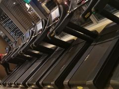 -W Fitness 威尔仕健身(北京英皇集团中心店)