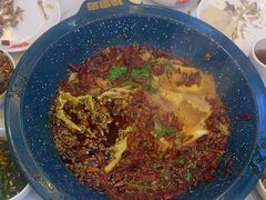 -渔香岛美蛙鱼头火锅(威清路店)