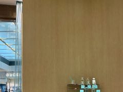 -Tiffany & Co.蒂芙尼
(广州太古汇店)