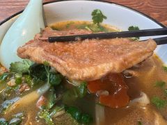 -红灯笼面食馆(世贸店)