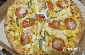 Traditional Hand-Pounded Shrimp and Sausage Pizza