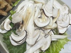 -云上珍野生菌(兴仁店)